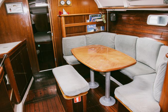 Beneteau Oceanis Clipper 381 | Kleio