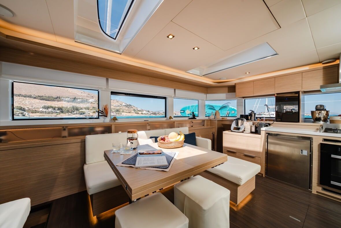 Lagoon 55 | Poseira