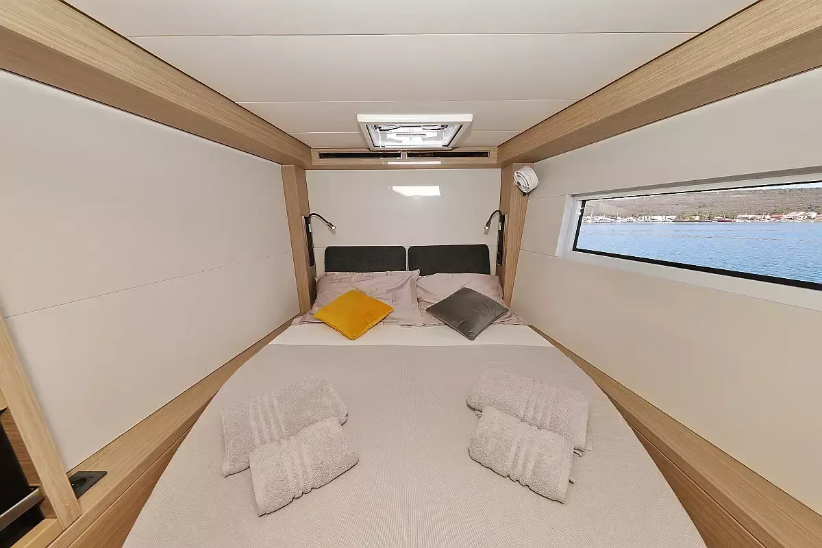 Lagoon 51 | Disonesto