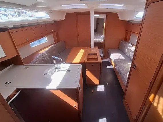 Dufour 37 | Nala