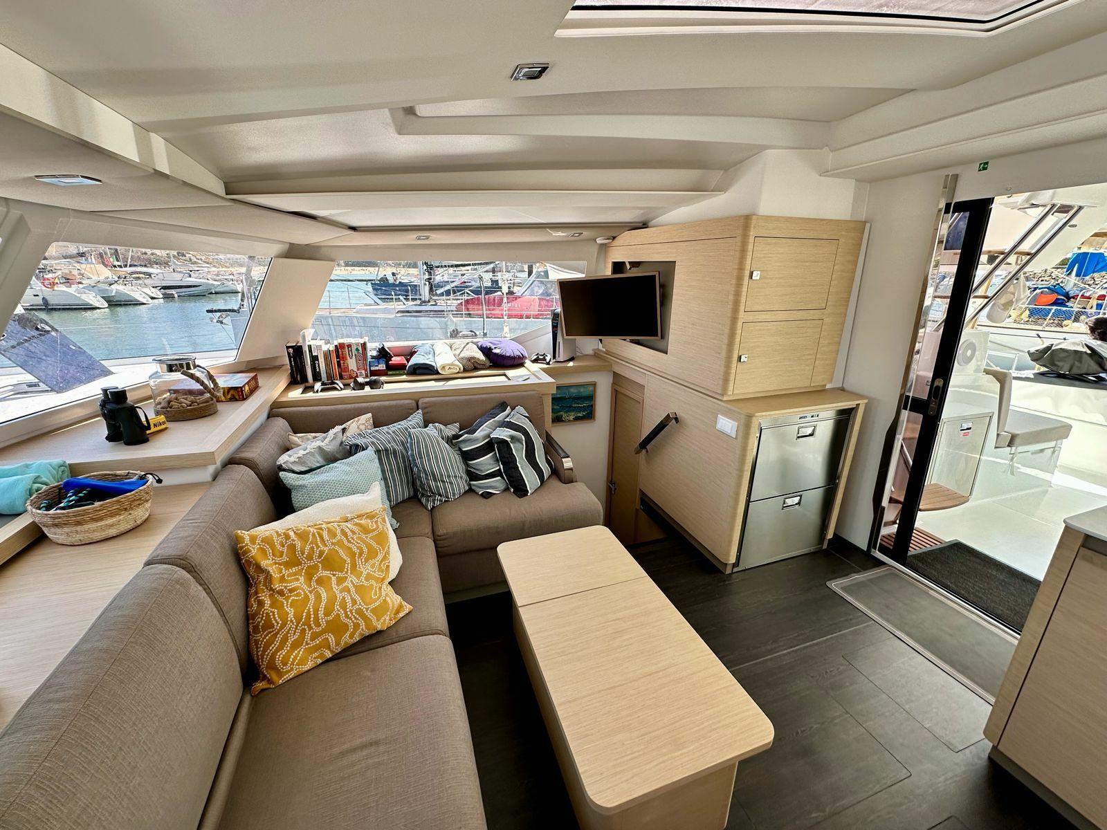 Fountaine Pajot Astrea 42 | Watt