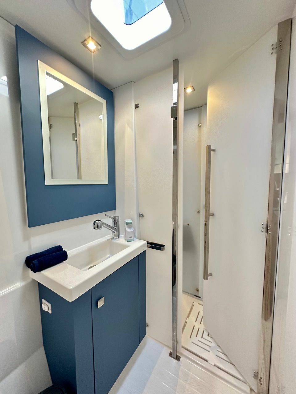 Fountaine Pajot Astrea 42 | Watt