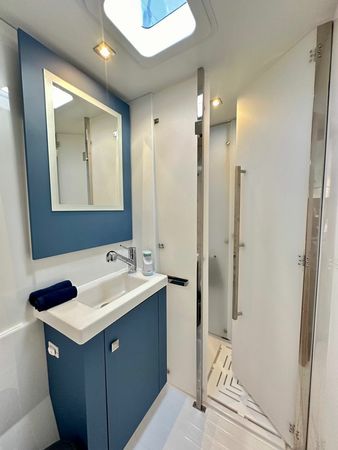 Fountaine Pajot Astrea 42 | Watt