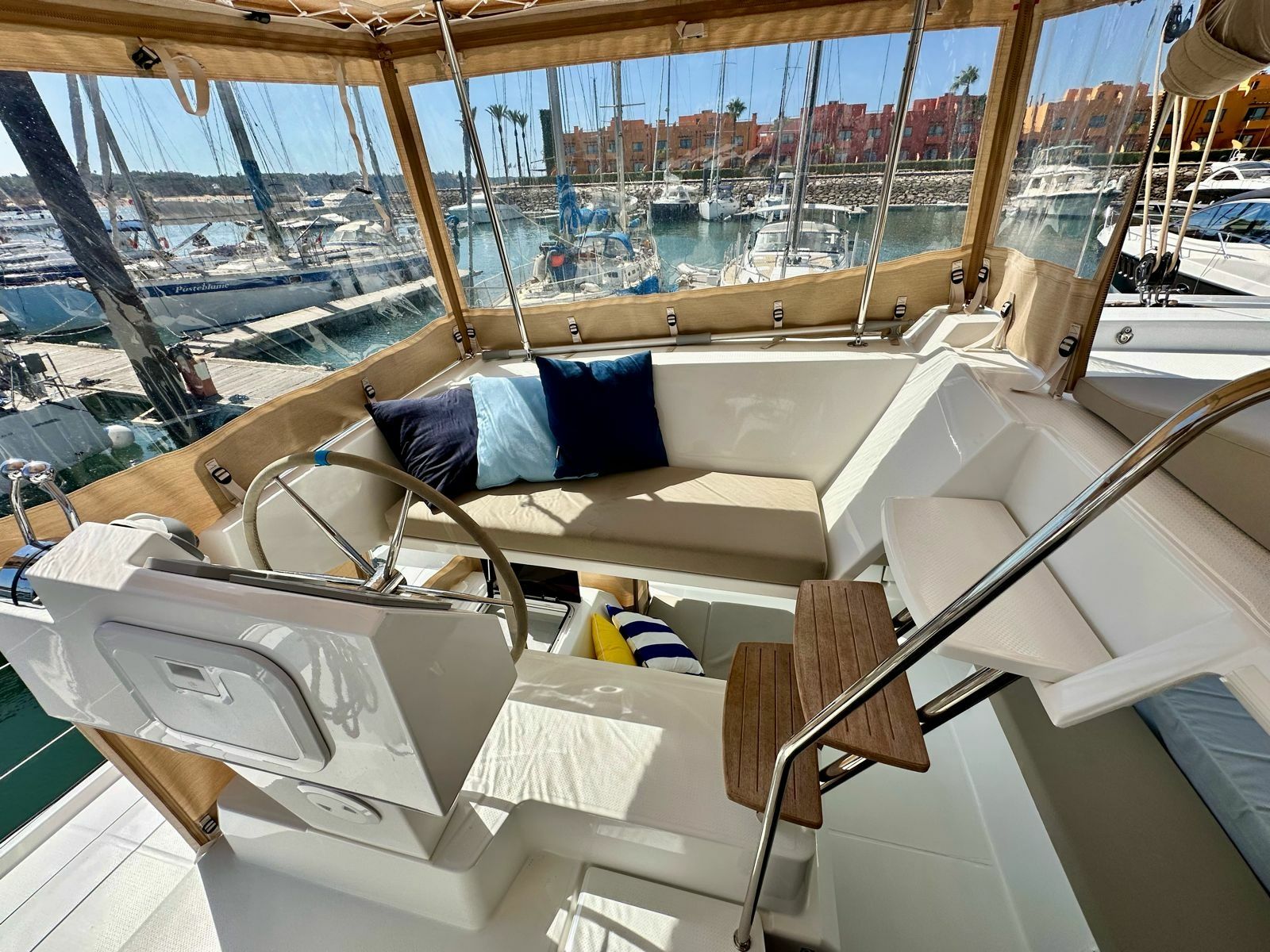 Fountaine Pajot Astrea 42 | Watt