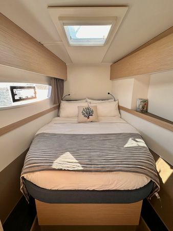 Fountaine Pajot Astrea 42 | Watt