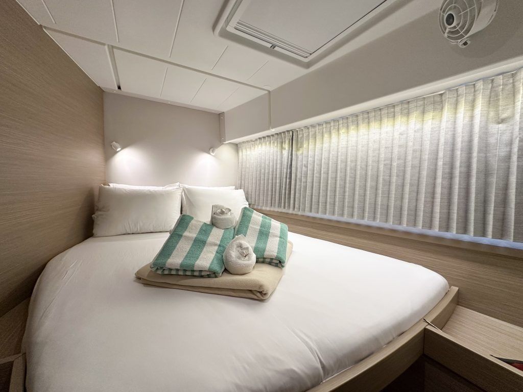 Lagoon 42 | Island Riff