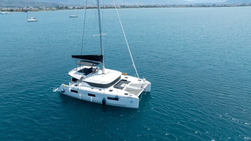 Lagoon 46 | Blue Dream 48