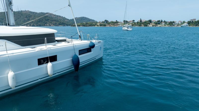 Lagoon 46 | Blue Dream 48