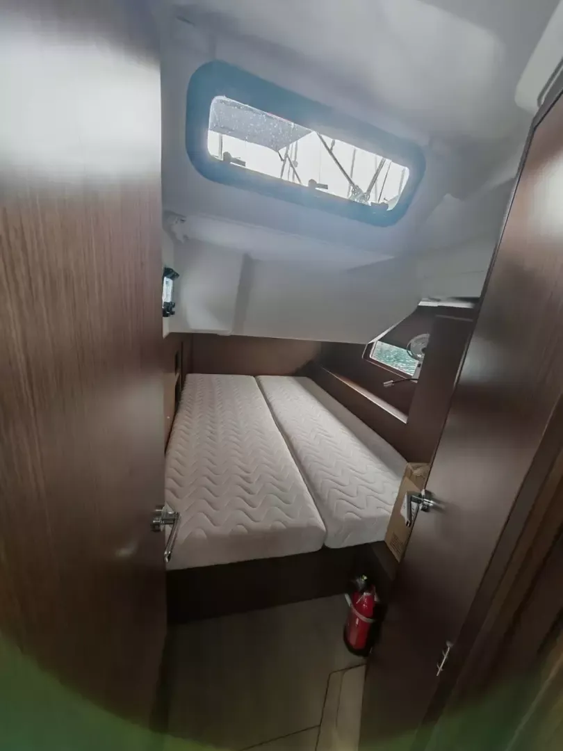 Beneteau Oceanis 46.1 | Aurora