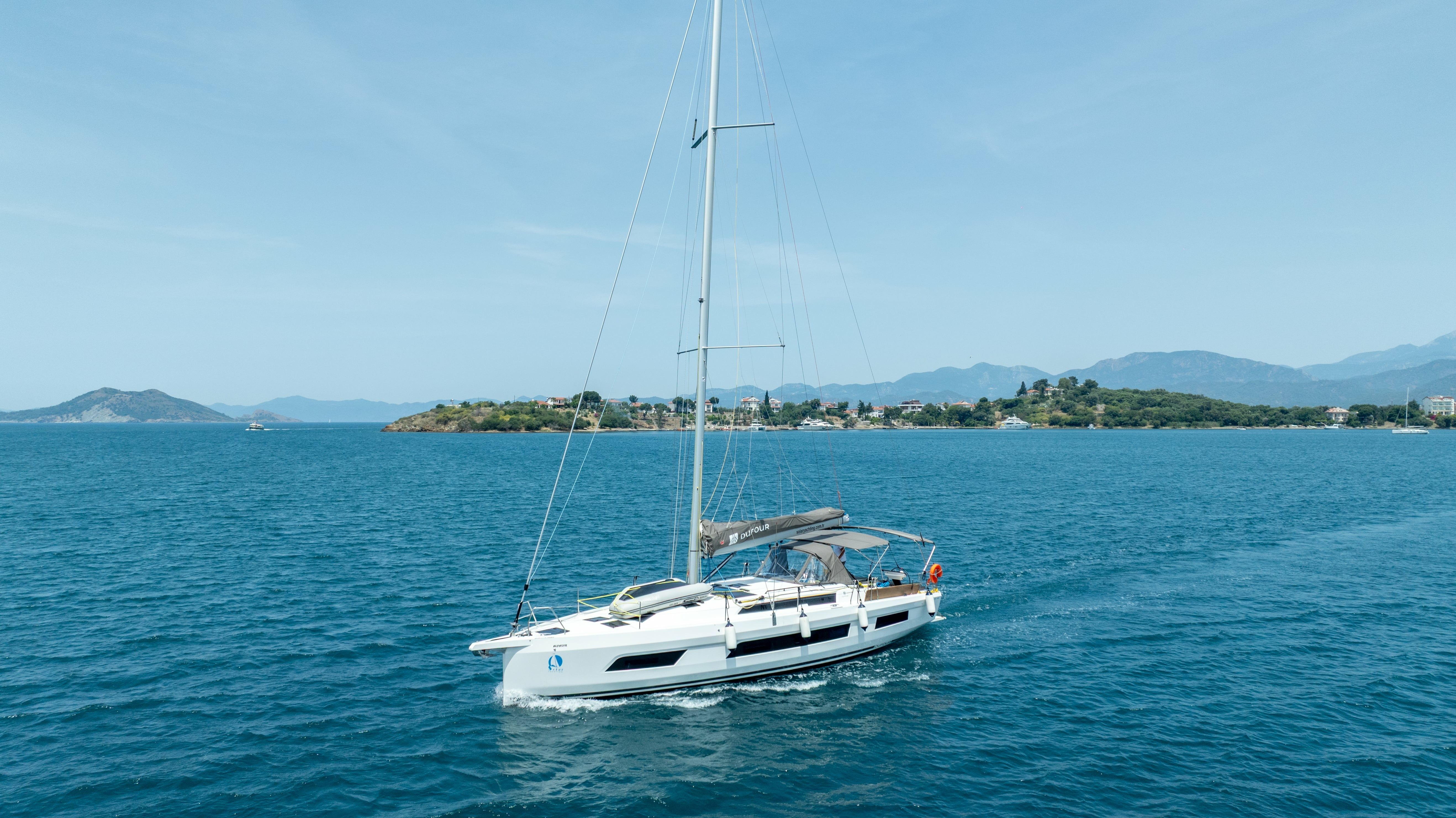 Dufour 44 | Alfasyr