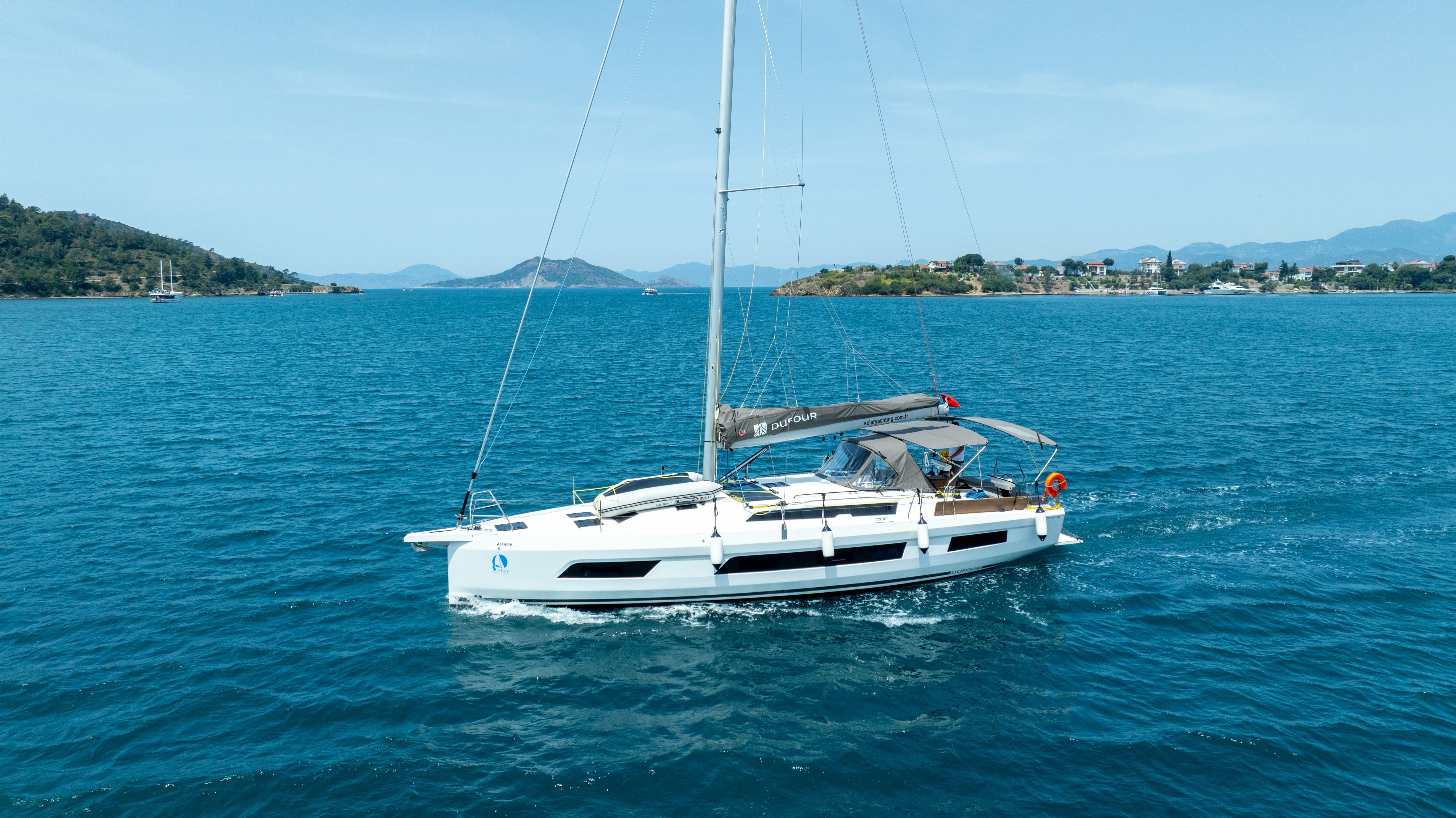 Dufour 44 | Alfasyr