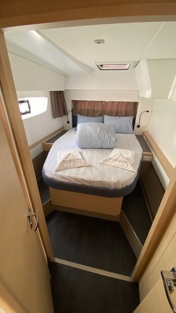 Fountaine Pajot Astrea 42 | Sirius 1