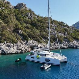 Fountaine Pajot Astrea 42 | Sirius 1
