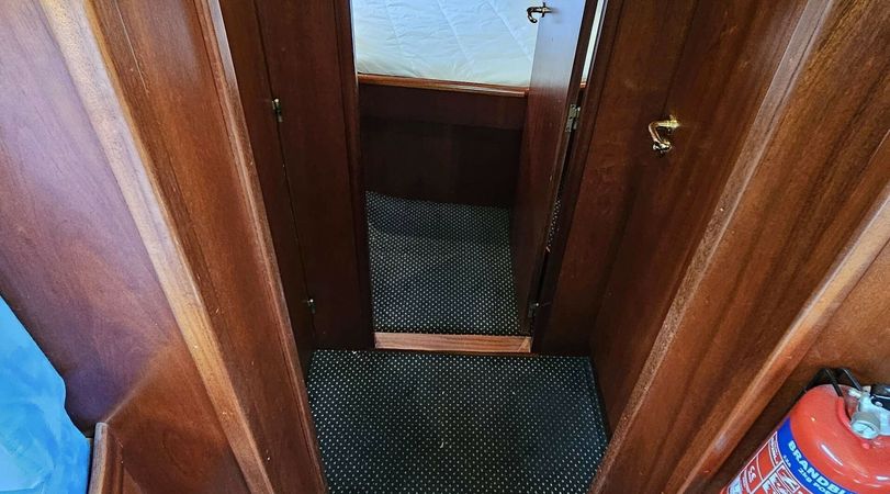 Nowee Caprica 1150 | Amalia