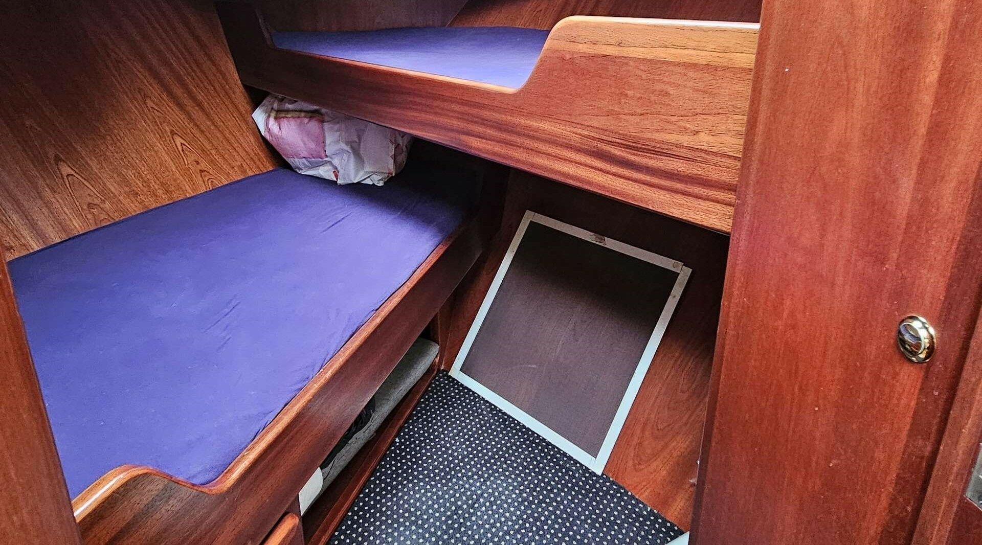 Nowee Caprica 1150 | Amalia