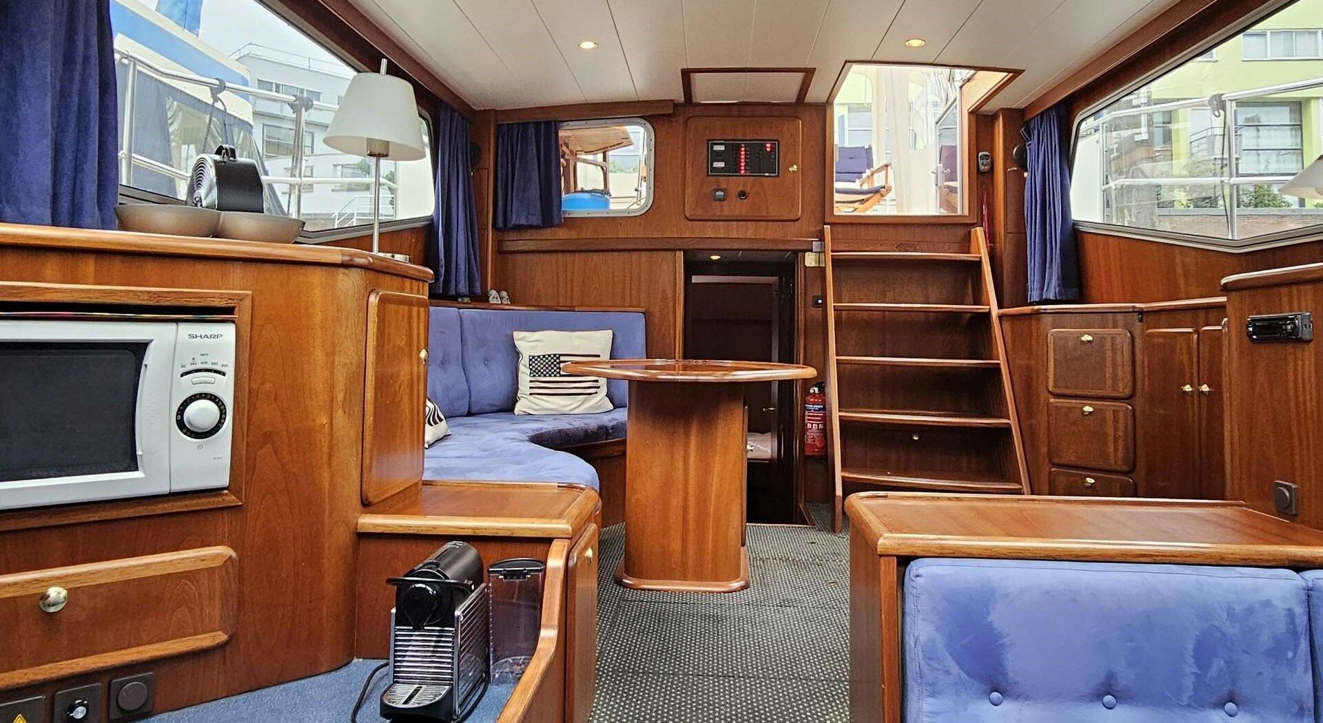 Nowee Caprica 1150 | Amalia