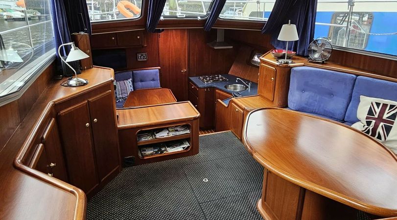 Nowee Caprica 1150 | Amalia