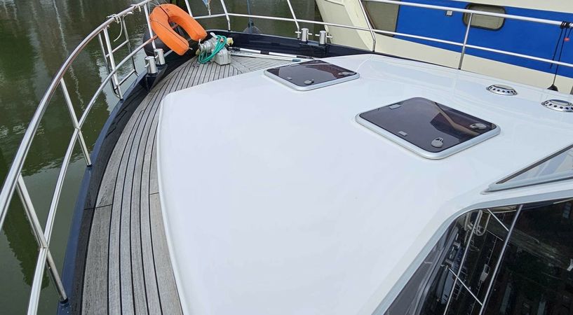 Nowee Caprica 1150 | Amalia