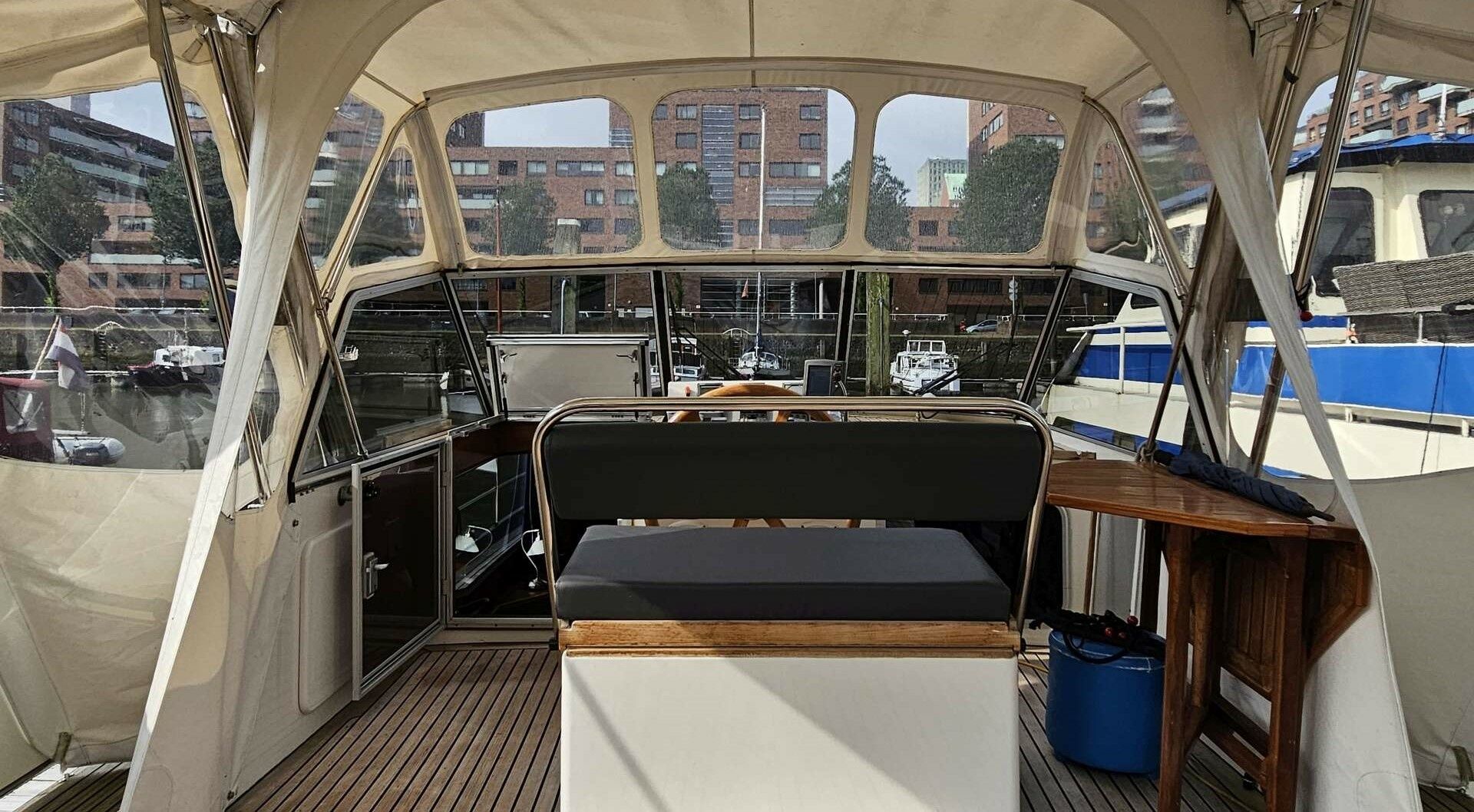 Nowee Caprica 1150 | Amalia