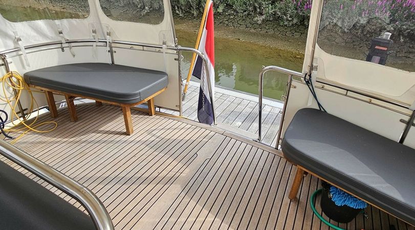 Nowee Caprica 1150 | Amalia