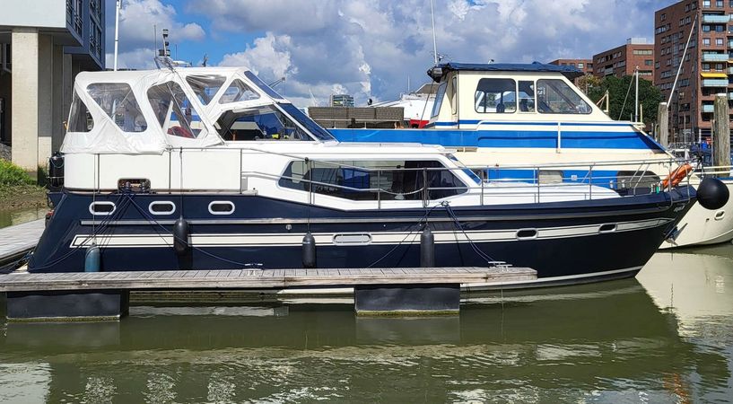 Nowee Caprica 1150 | Amalia