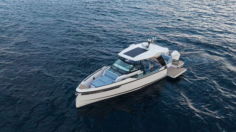 Saxdor 320 GTO | Tide Hunter