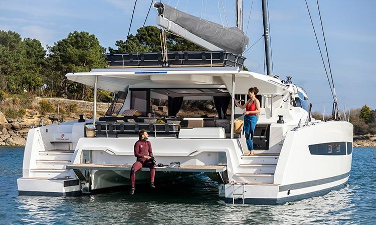 Fountaine Pajot Aura 51 | Dede