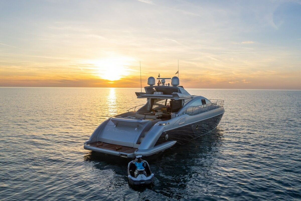 Azimut 68 | Falch