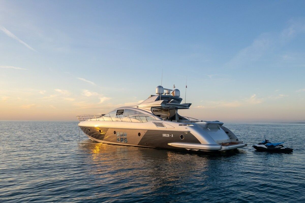 Azimut 68 | Falch