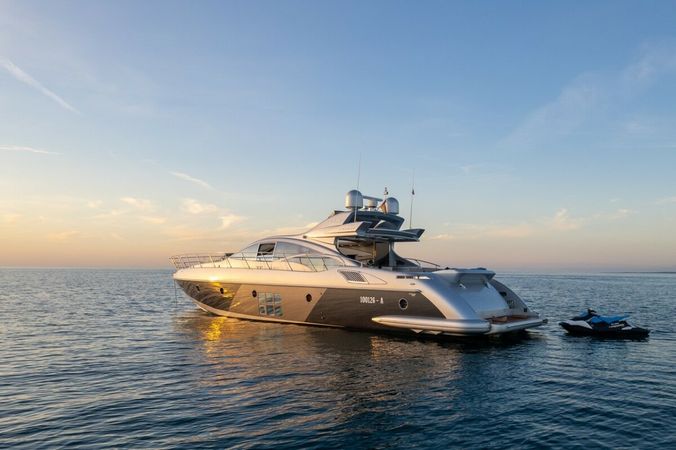 Azimut 68 | Falch