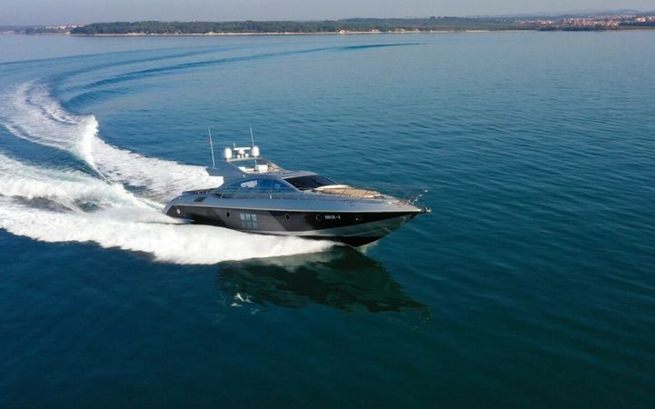 Azimut 68 | Falch