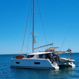 Fountaine Pajot Helia 44 | Qubaar