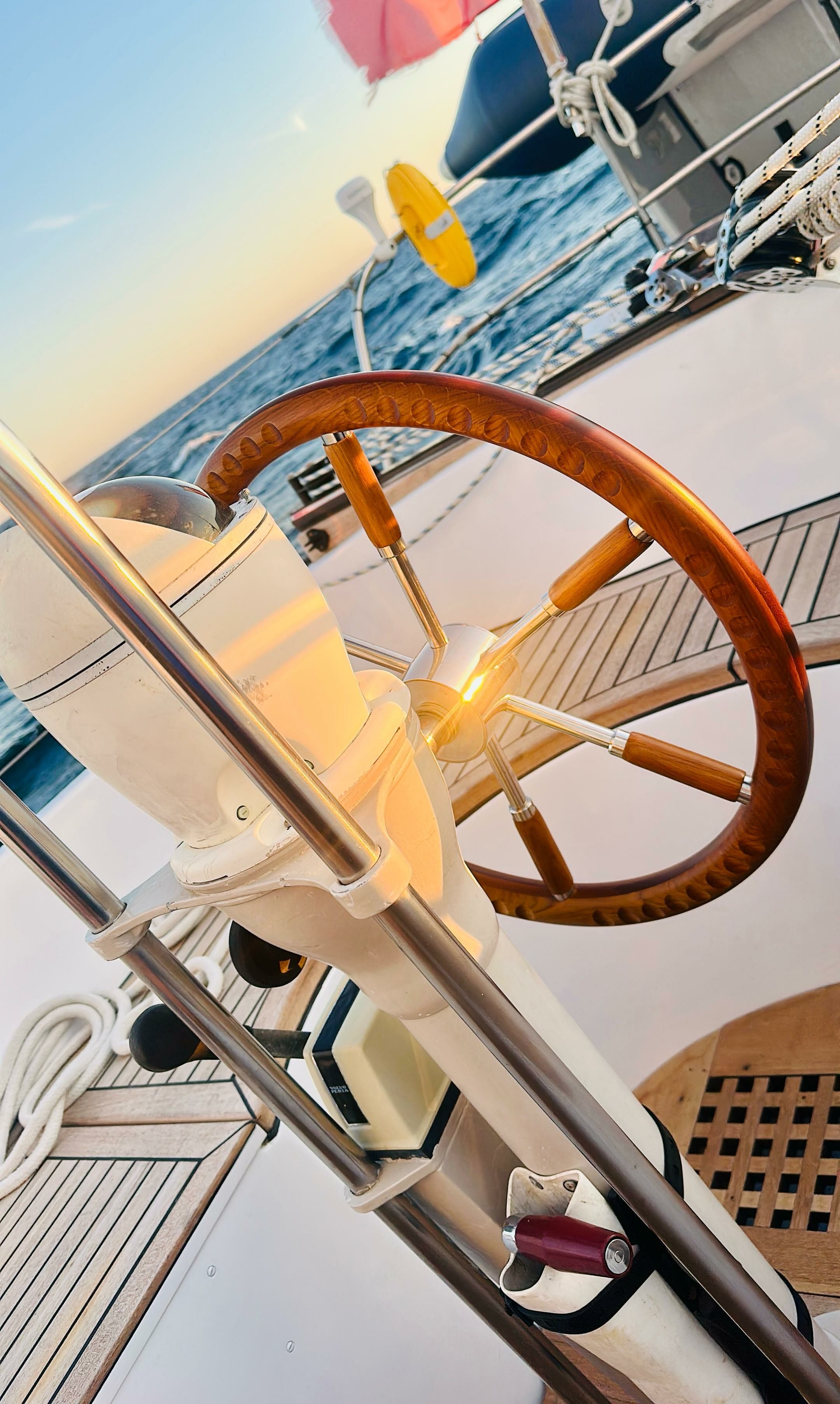 Hallberg Rassy 352 | Viking Queen