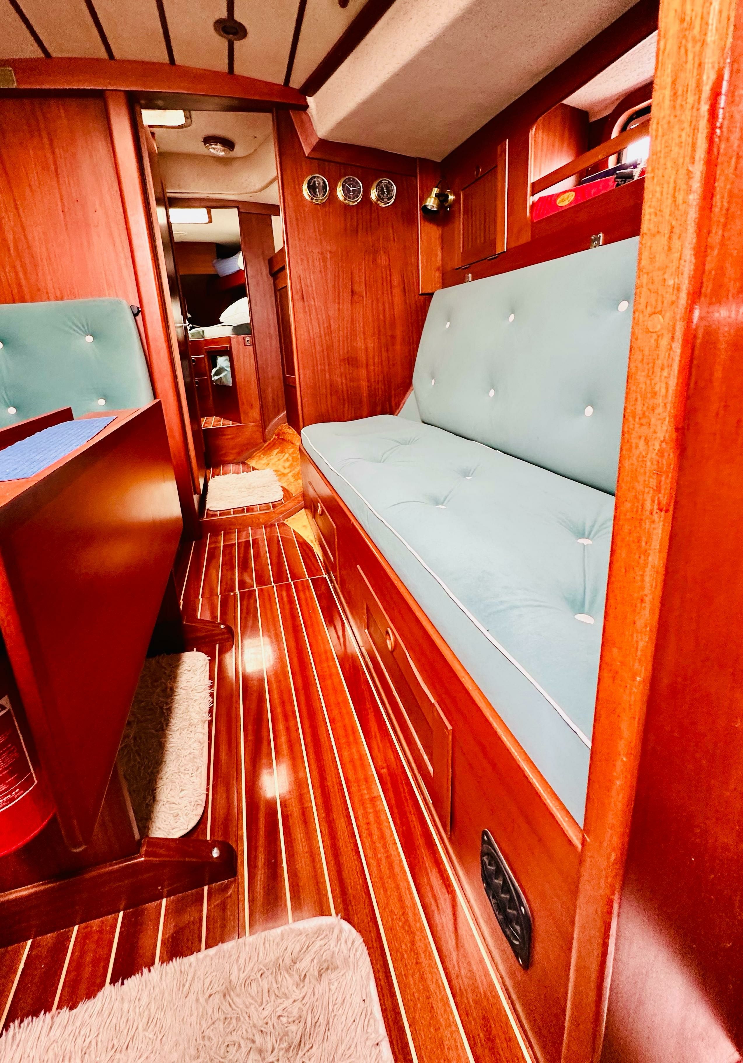 Hallberg Rassy 352 | Viking Queen