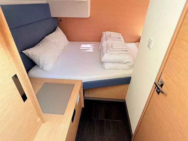 Fountaine Pajot Aura 51 | Lucky Fox