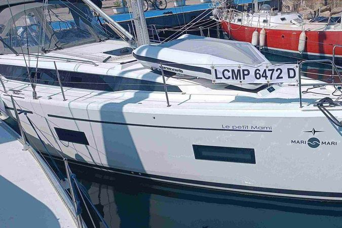 Bavaria C38 | Le Petit Mami