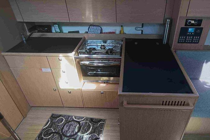 Bavaria C38 | Le Petit Mami