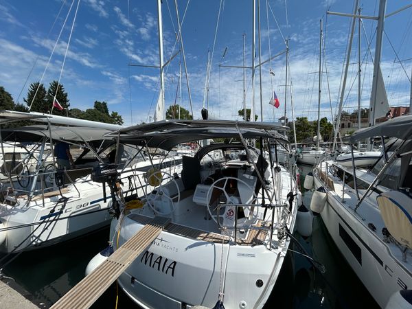 Bavaria Cruiser 37 | Maia