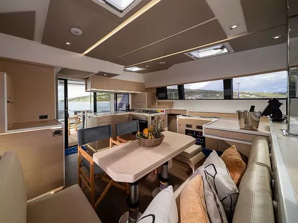 Dufour Cervetti 44 | Bela