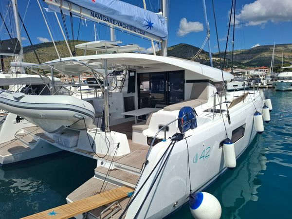 Lagoon 42 | Knot On Duty
