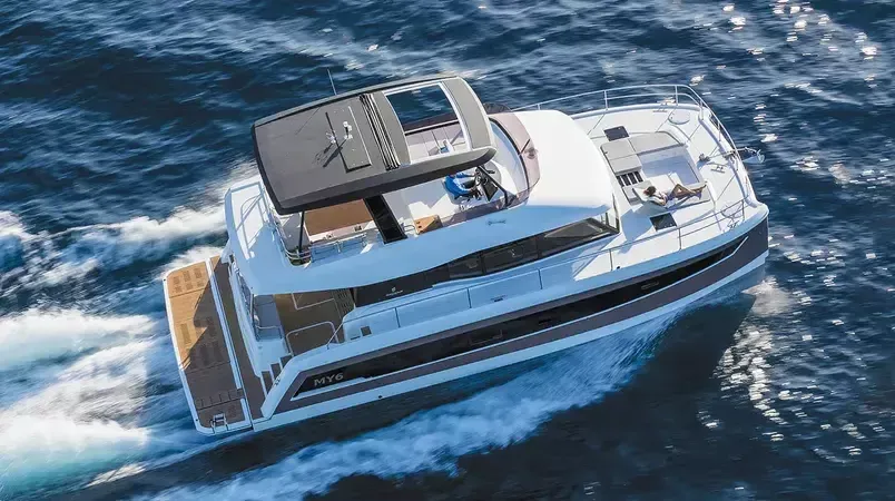 Fountaine Pajot MY6 | La Dolce Vita