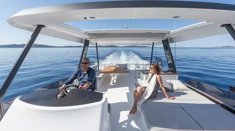 Fountaine Pajot MY6 | La Dolce Vita