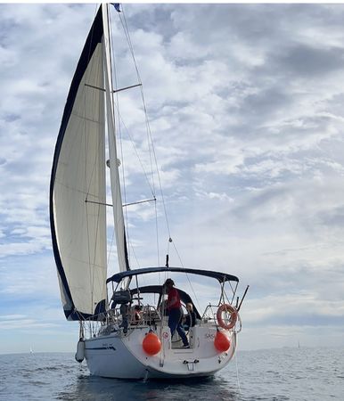 Bavaria 37 | Sashi