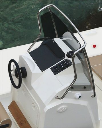 Capelli Tempest 775 | Insouciance