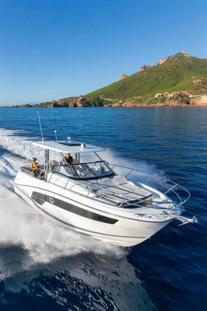 Jeanneau Cap Camarat 10.5 WA | Mammouth