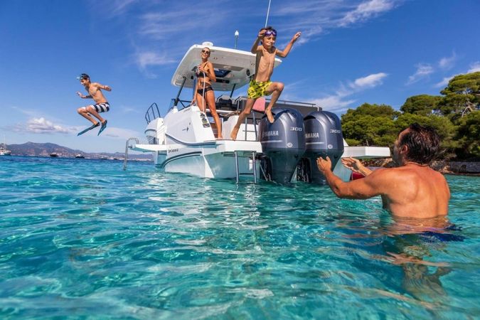 Jeanneau Cap Camarat 10.5 WA | Mammouth