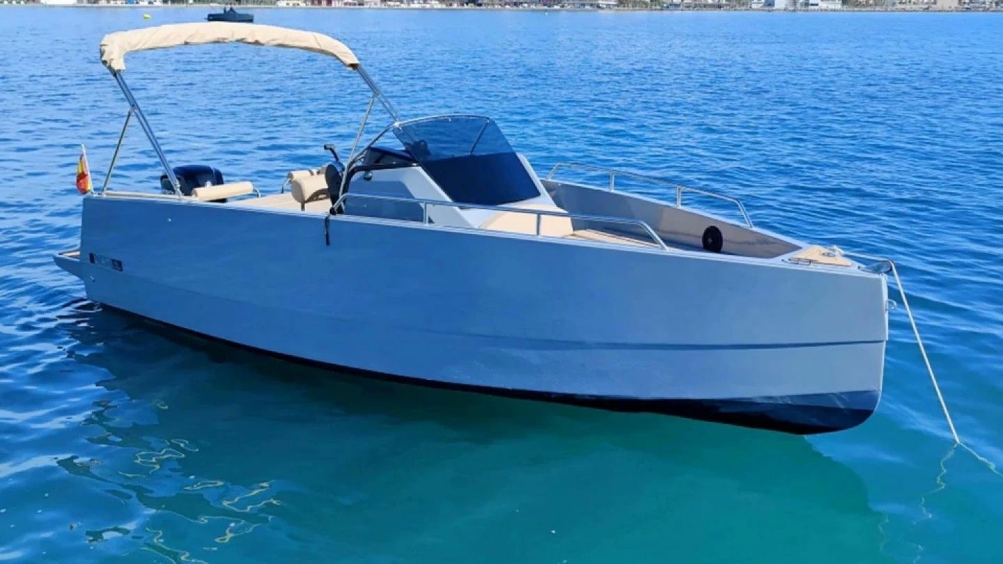 Nuva Yachts M6 | Elegance