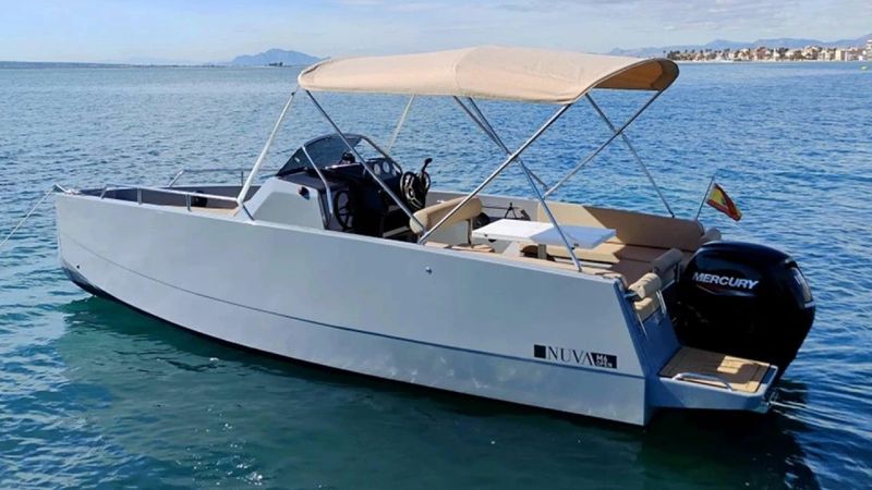 Nuva Yachts M6 | Elegance