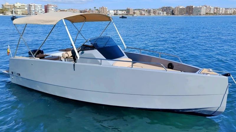 Nuva Yachts M6 | Elegance