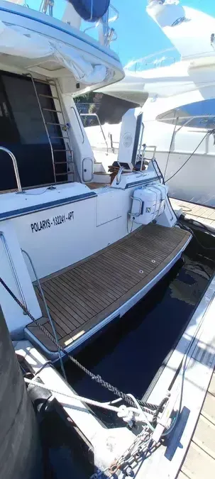 Neptunus 138 Sedan Fly | Polarys